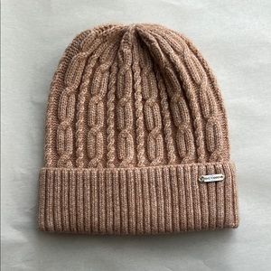 Steve Madden Thick Cable Knit Beanie in Tan